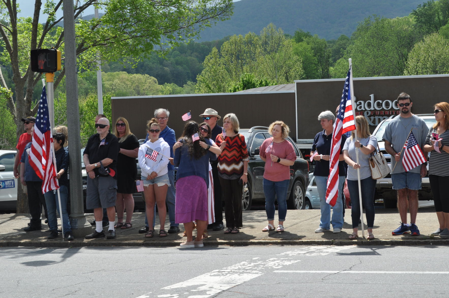Crowd 13.JPG